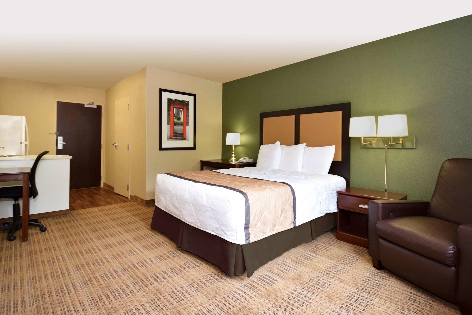 Extended Stay America Suites - Orlando - Lake Mary - 1036 Greenwood Blvd Eksteriør billede