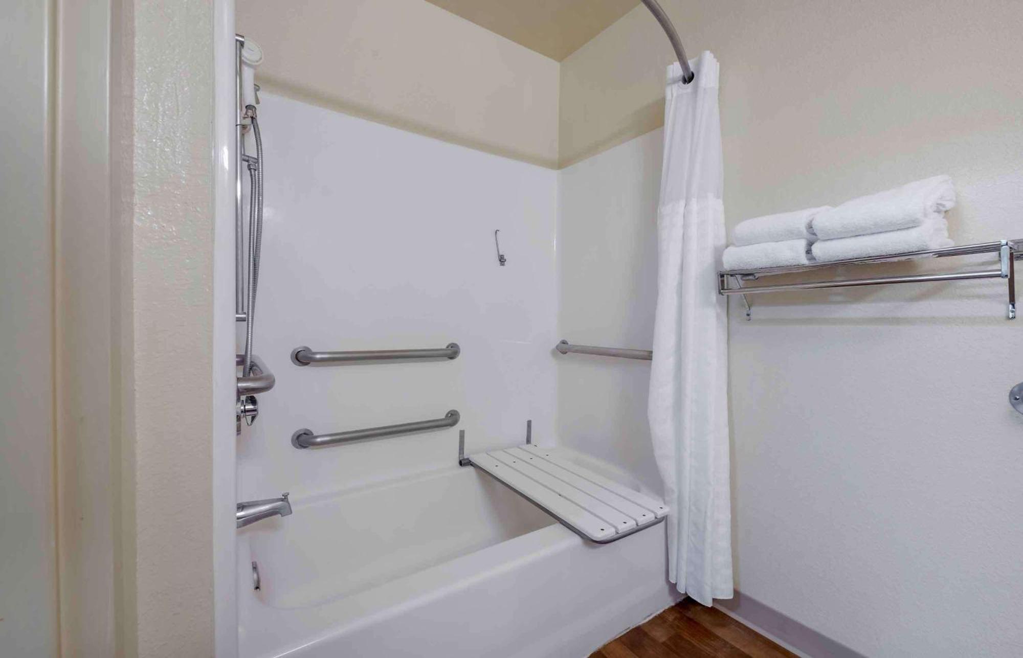 Extended Stay America Suites - Orlando - Lake Mary - 1036 Greenwood Blvd Eksteriør billede